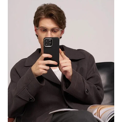 Чехол защитный KI1601A Black/Grey Ultra-Slim Case for iPhone 16