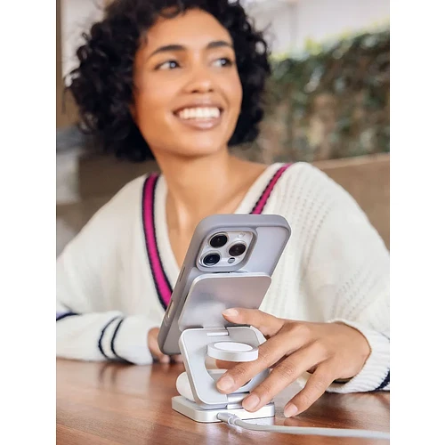 Беспроводное зарядное устройство uBear Balance Ultra, 3-в-1, с поддержкой MagSafe, Qi2, цвет: серебро 