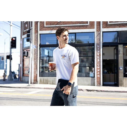 Чехол-клавиатура uBear FlexKey для iPad Pro 11" (M4 | M5), магнитная, soft-touch