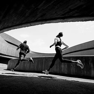 Apple Watch Ultra 2 2024 GPS + Cellular 49mm Natural Titanium Case with Blue/Black Trail Loop - S/M