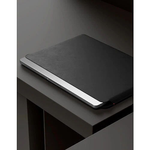 Чехол защитный VLP Velar Sleeve для MacBook Air (13.6") из экокожи, черный