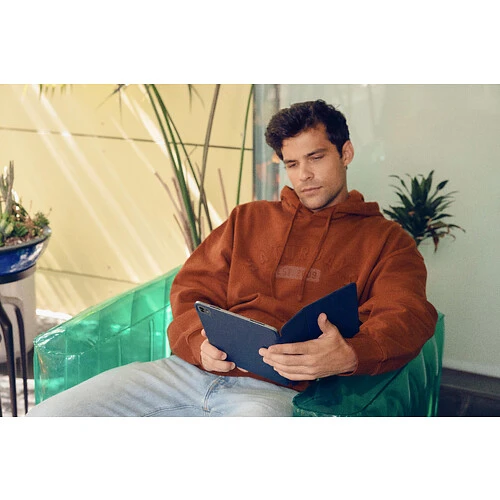 Чехол uBear Touch case для iPad Pro 11" (M4 | M5), магнитный, soft-touch, темно-синий