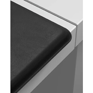 Чехол защитный VLP Velar Sleeve для MacBook Air (15.3") из экокожи, черный
